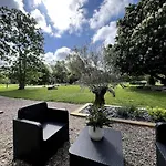 Château La Maronne, Maison De Maître Avec Piscine * Mauriac (Aquitaine)