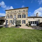 Château La Maronne, Maison De Maître Avec Piscine