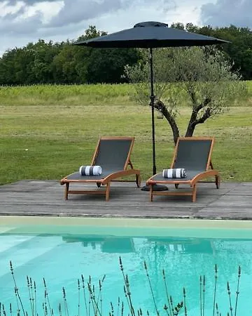 Ferienhaus Chateau La Maronne, Maison De Maitre Avec Piscine Mauriac (Aquitaine)