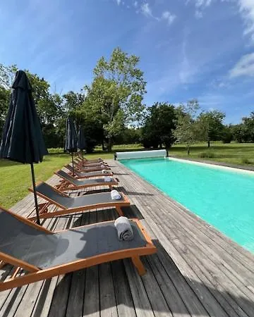 Ferienhaus Chateau La Maronne, Maison De Maitre Avec Piscine *