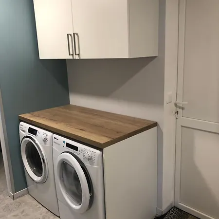 Château La Maronne, Maison De Maître Avec Piscine Mauriac (Aquitaine)