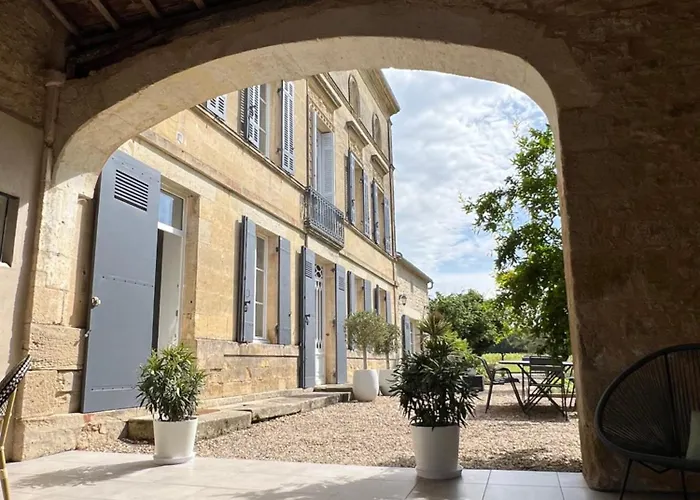 Chateau La Maronne, Maison De Maitre Avec Piscine * Mauriac (Aquitaine)